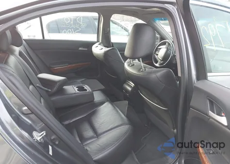 2011 Honda Accord 2.4 Ex-L из США, поврежденный, VIN 1HGCP2F82BA121290